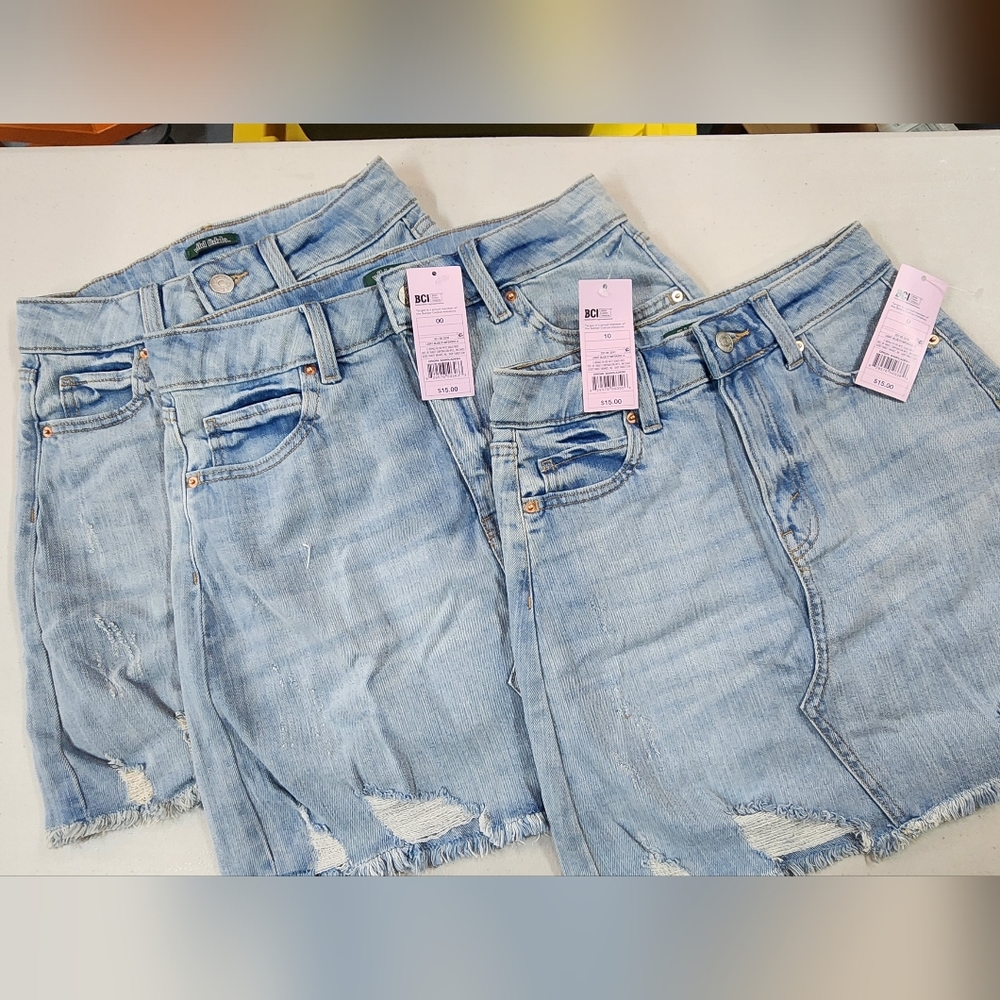 Lot of 10 NWT Women's Denim Skirts, multiple sizes - FREE SHIPPING